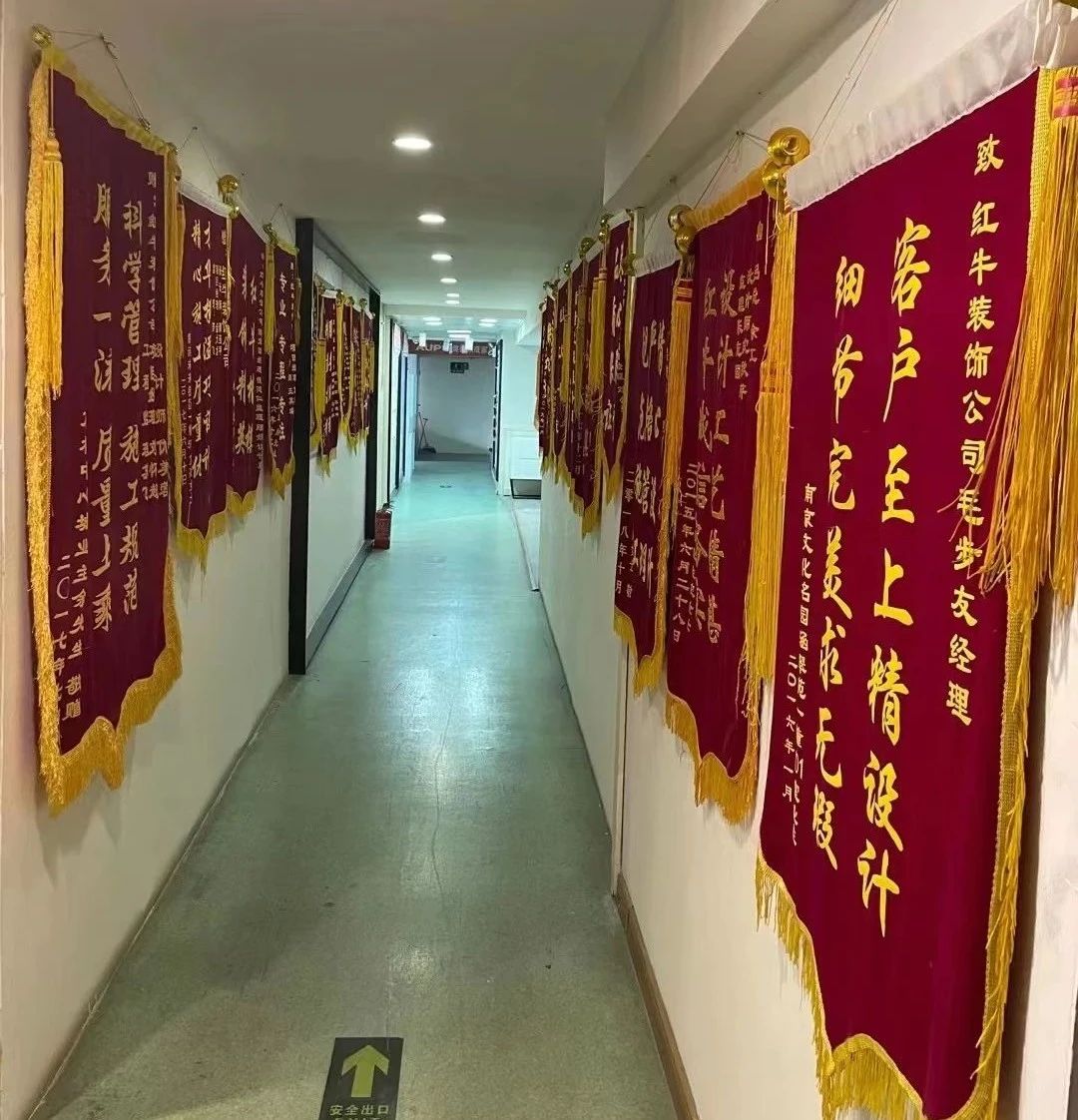 二次合作，工地還未（即將）竣工，客戶就送來三面錦旗，這背后是……