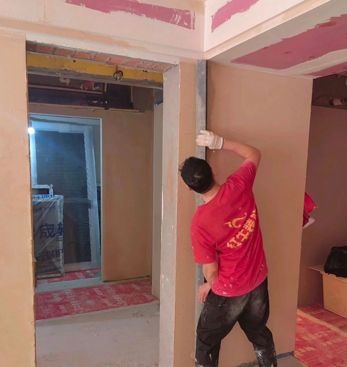 工地突擊巡檢：嚴(yán)苛護(hù)航，直至將設(shè)計(jì)藍(lán)圖完美落地！10